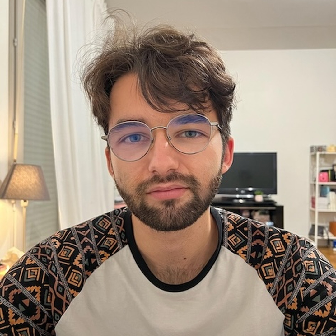 Headshot of Vincent Poitier