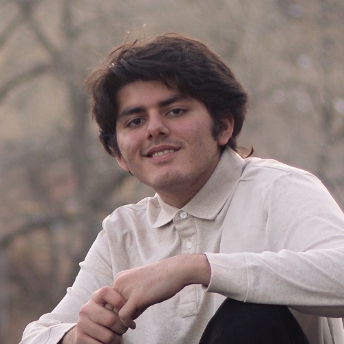 Headshot of Shashwat Chawla